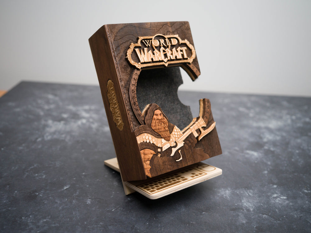 Wooden World of Warcraft game sleeve