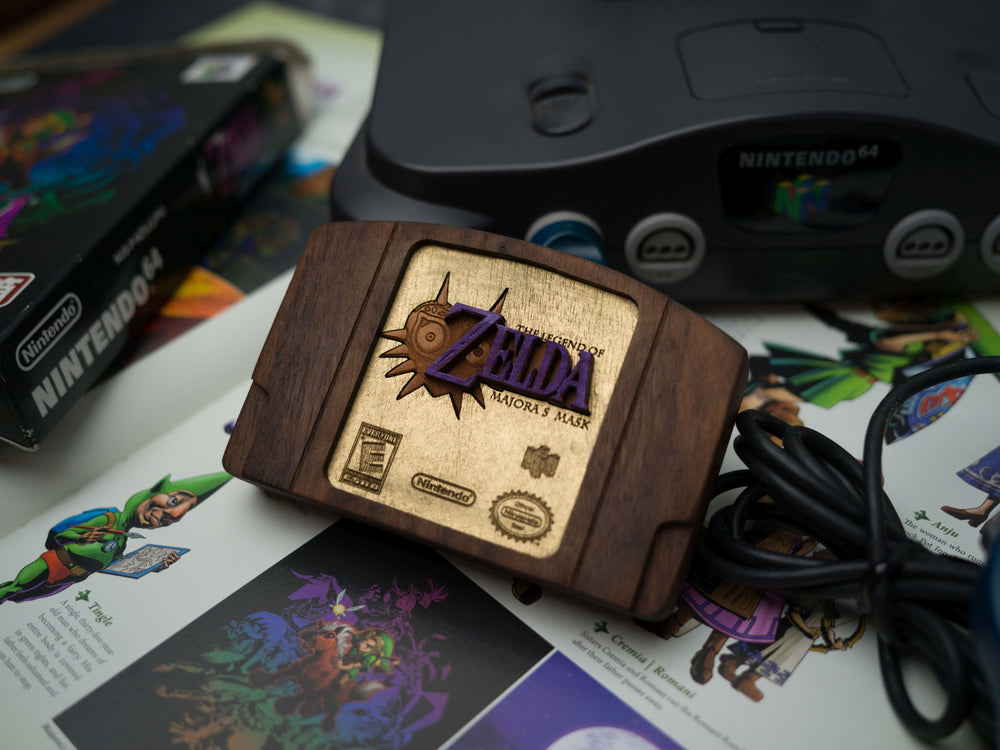 Wooden Legend of Zelda Majora's Mask replica / N64 Cartridge Replica
